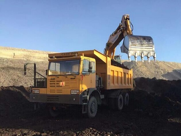 分布式混合动力矿用自卸车用底盘